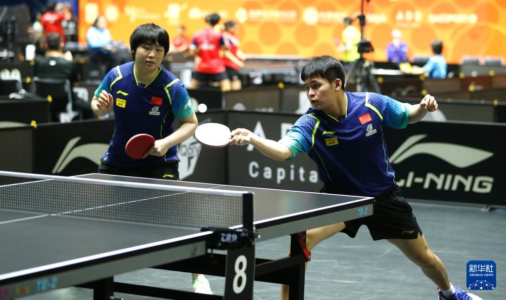 他期望的是 他期望的是