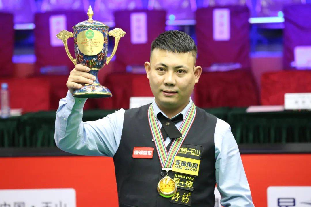 比赛中为球 比赛中为球