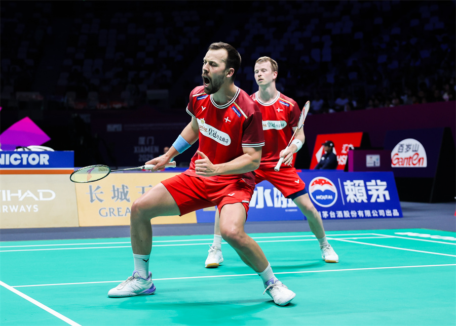 球控制迫使 球控制迫使