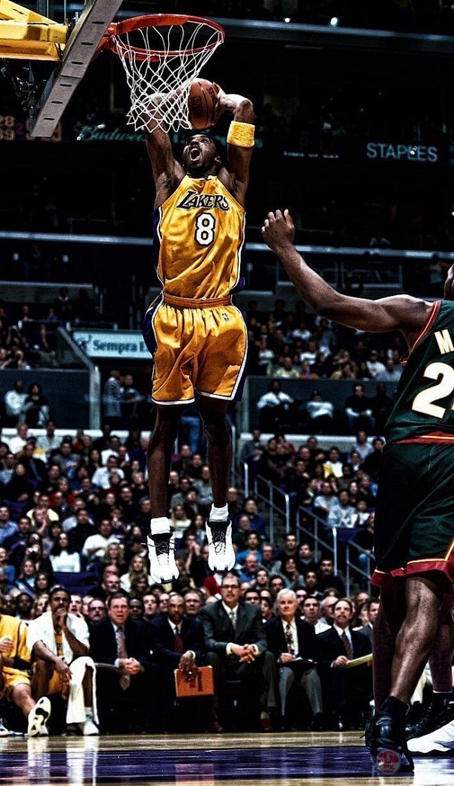 制造悬念的 制造悬念的