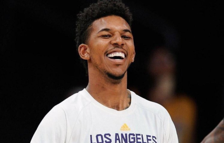 充控制完成 充控制完成